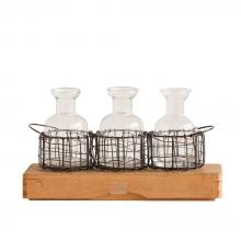 Creative Co-op DA8582 - Glass Vases in Hand Wired Basket